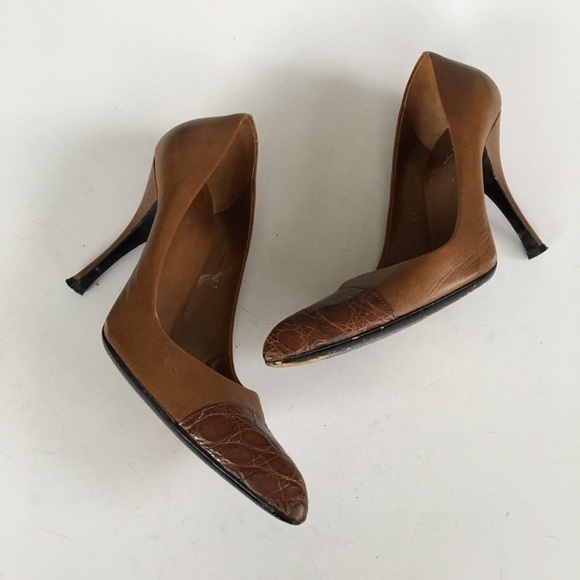 Prada Made in Italy Brown‎ Leather Pointy toe 3” He - Picture 1 of 7